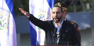 Gobierno salvadoreño lanza programa dos escuelas por día.