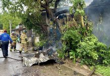 Humilde familia pierde todo tras incendiarse su vivienda en Morazán