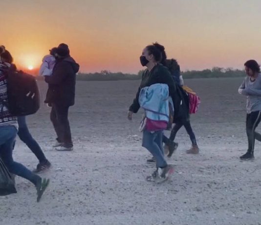 Donald Trump promete detener la migración de los países pobres a USA