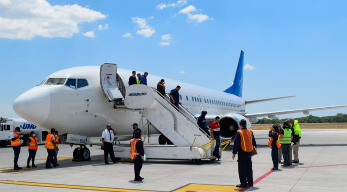 Mas de diez mil salvadoreños han sido deportados durante el año desde Estados Unidos