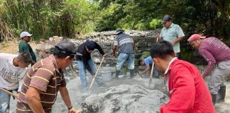 COMUNIDADES RURALES UNEN ESFUERZOS ANTE ABANDONO GUBERNAMENTAL.