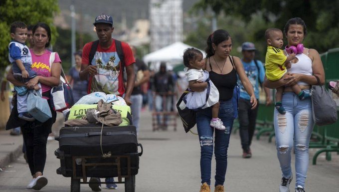 Los retornados de Estados Unidos y su impacto al llegar a su tierra natál.